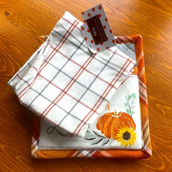 Crazy Pumpkin Lady oven mitt & kitchen towel sets - Picture 5 of 5